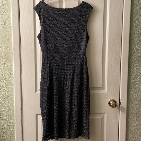 Connected Apparel blue-gray  lace detail midi wedding guest dress size 16 - Picture 6 of 7